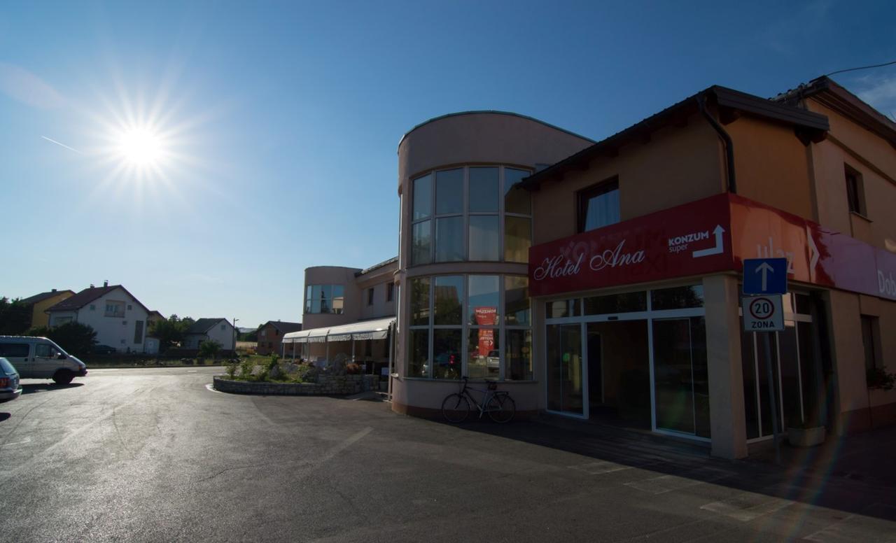 Hotel Ana Gospić المظهر الخارجي الصورة
